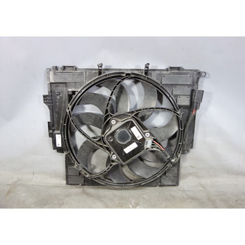 2014-2016 BMW F10 528i 528iX Auxilary Aux Electric AC Cooling Fan w Frame OEM