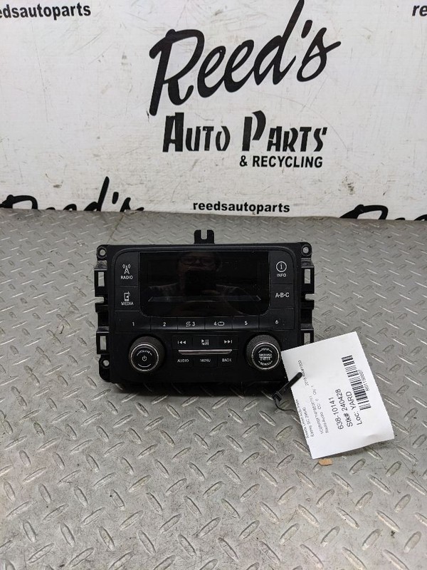Audio Equipment Radio Receiver Sirius Fits 15-16 DODGE 1500 PICKUP 1156607