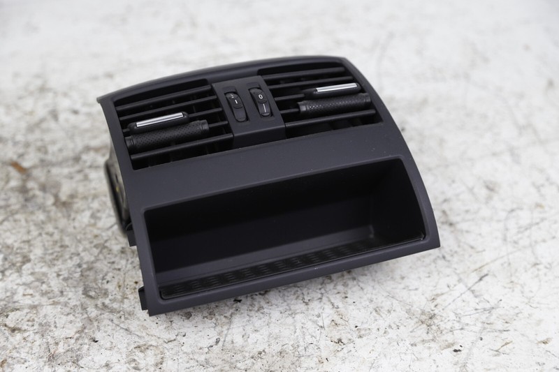 11-16 BMW 5 Series F10 F11 Air Grille Centre Fresh Air Grill Center OEM 9172167
