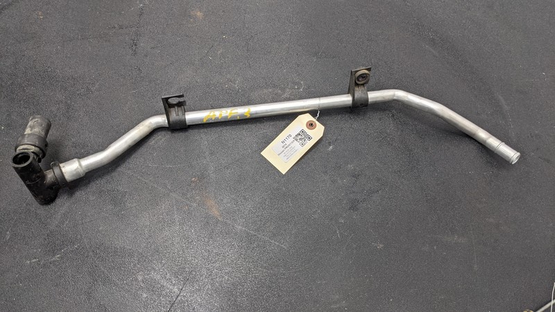 Water Heater Hose Tube 2019 Nissan Frontier SV 92412-EA200 2005-2016 2017 2018