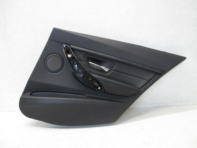 12-19 BMW F30 335i 328i RWD xDRIVE SEDAN DOOR PANEL REAR RIGHT OEM 030524