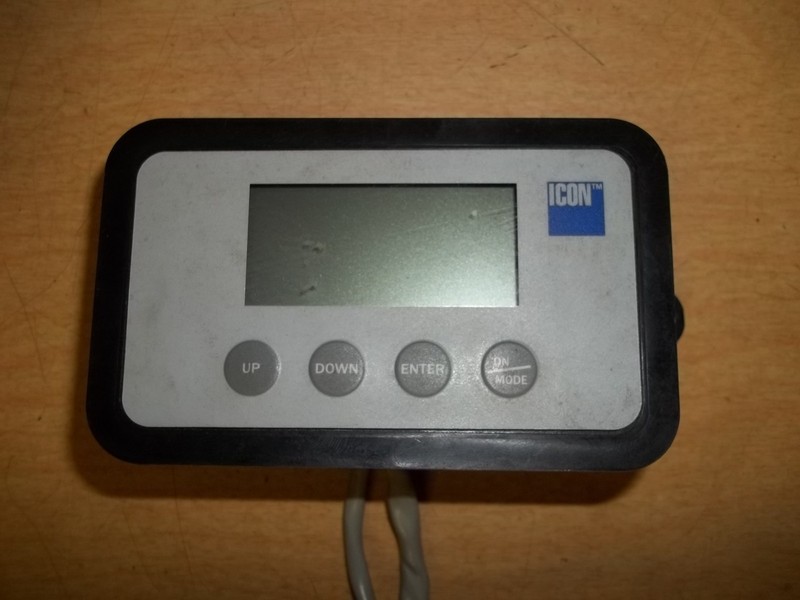 Cummins 3104814 Icon Thermostat Display Module Unit Control *FREE SHIPPING*