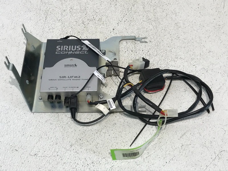 04-09 Jaguar XJ8 VDP X358 Radio Receiver Tuner Module SIR-UFM1 Sirius Connect