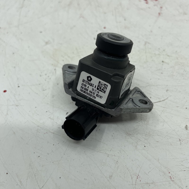 2014-2019 Jeep Grand Cherokee Backup Camera 68137943AG OEM SUV 2015