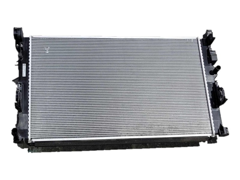 2023-2024 Nissan Ariya Platinum Radiator Single Speed Reducer With Hardware OEM
