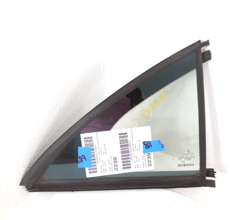 2010-2013 Mercedes-Benz S550 Rear Door Window Vent Glass Passenger Right OEM