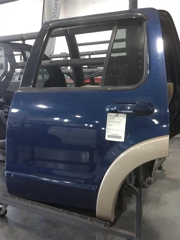 2007 Ford Explorer Rear Left Door Blue OEM 246618 108K Miles