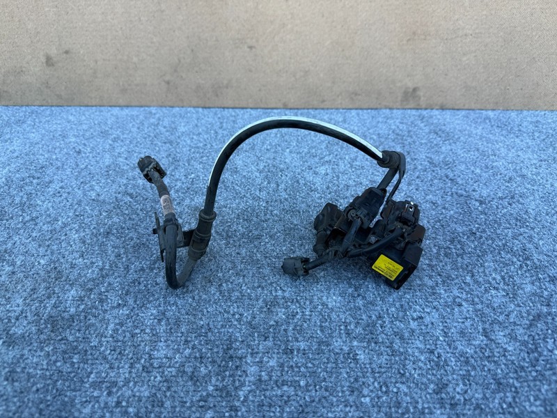 GENESIS G70 19-26 OEM FRONT RIGHT PASSENGER EDC ELECTRIC SHOCK STRUT HARNESS