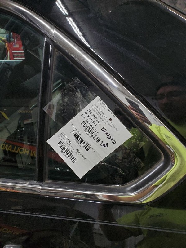 Driver Rear Door Vent Glass Without Privacy Tint Fits 10-17 EQUINOX 295261