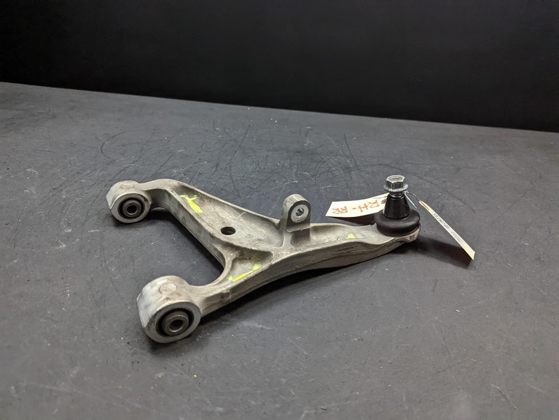 Rear Right Upper Control Arm 2017 Infiniti Q60 55501-1MA0C 2012 2013 2014- 2019
