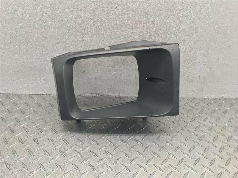 99-03 FORD F250SD F350SD F450SD F550SD PASSENGER HEADLAMP BEZEL OEM 630-00995R