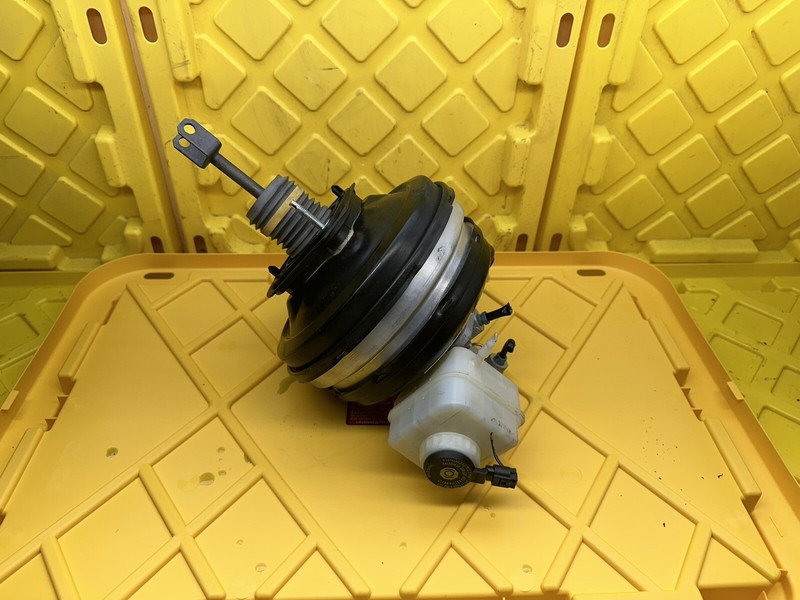 2011-2016 BMW 528i 535i 650i F10 F13 Power Brake Booster Master Cylinder OEM