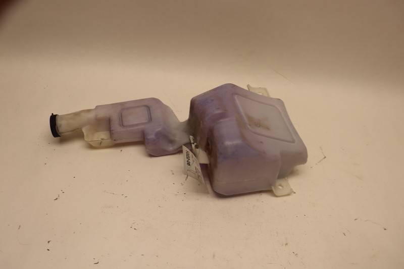 2015-2020 CADILLAC ESCALADE WINDSHIELD WASHER FLUID RESERVOIR BOTTLE TANK OEM