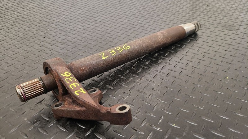 11-16 Chrysler Town & Country Right Intermediate Axle Shaft OEM 68033054AD