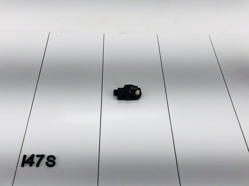 09-16 AUDI A4 QUATTRO DASHBOARD LEFT HVAC AIR VENT FLAP DOOR ACTUATOR OEM