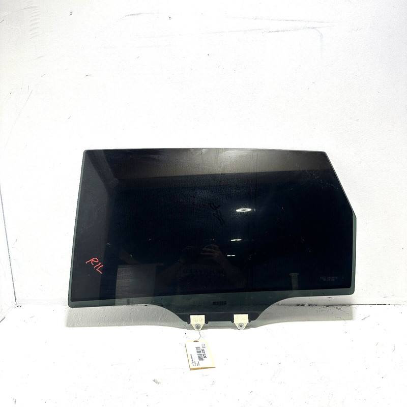 2014-2020 ACURA MDX REAR LEFT DRIVER SIDE DOOR WINDOW GLASS OEM