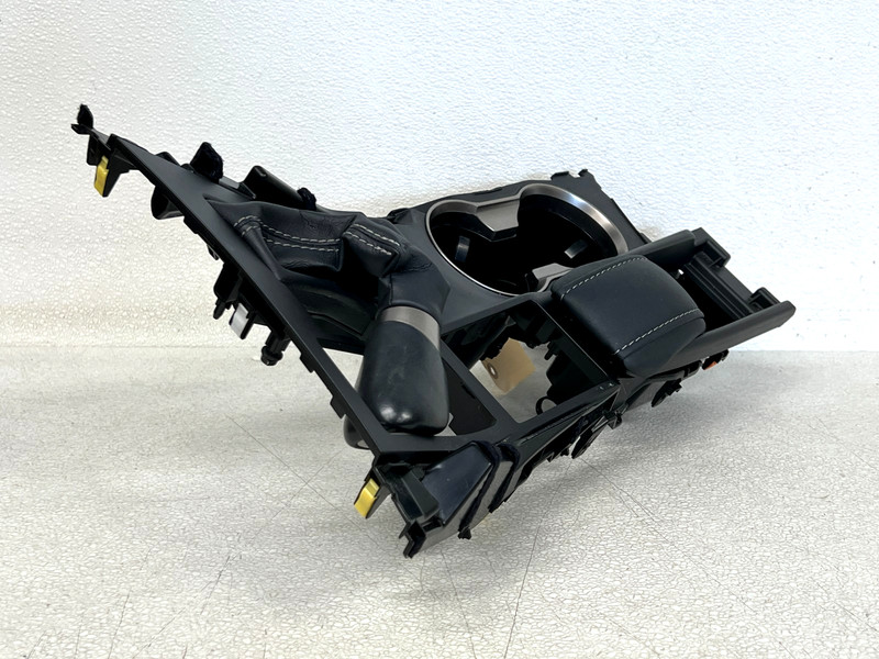⭐2015-2017 LEXUS NX200T CENTER CONSOLE SHIFTER BEZEL MOLDING W/CUPHOLDER LOT2637