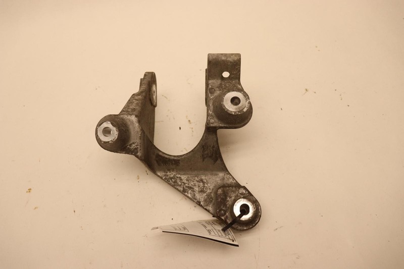 2011-2020 DODGE GRAND CARAVAN 3.6L ENIGNE MOTOR SUPPORT BRACKET MOUNT OEM