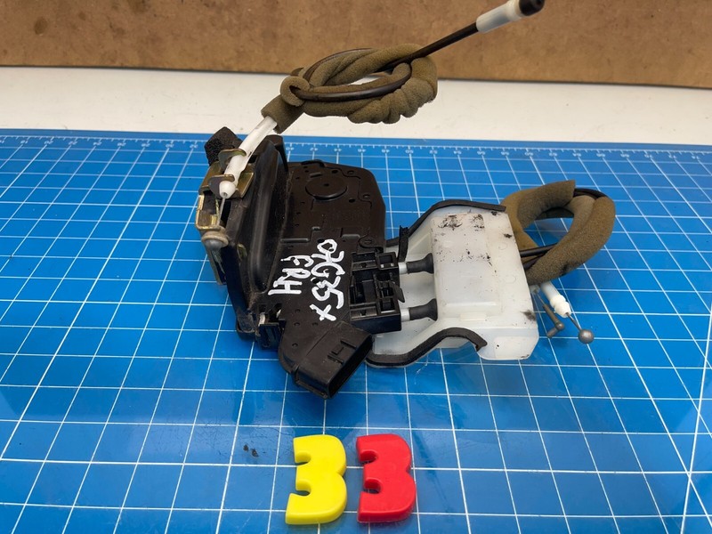 07-13 INFINITI G35 G37 sedan FRONT RIGHT DOOR LOCK ACTUATOR LATCH W/ CABLE OEM