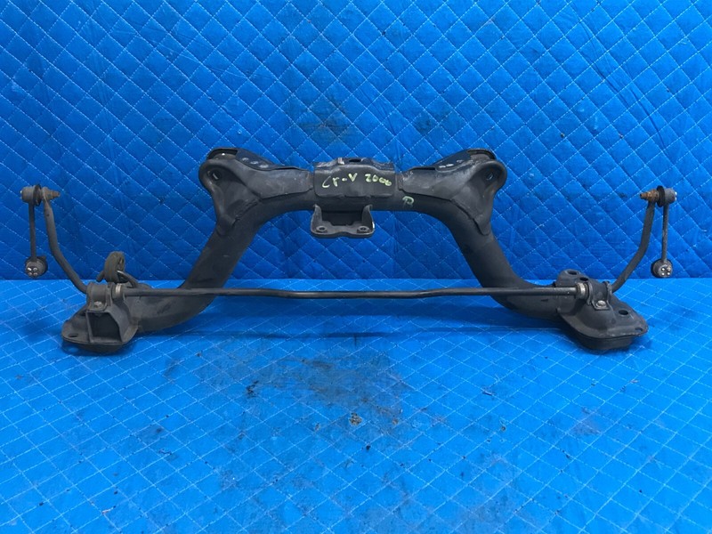 98-01 Honda CRV Rear Suspension Subframe w Sway Bar OEM