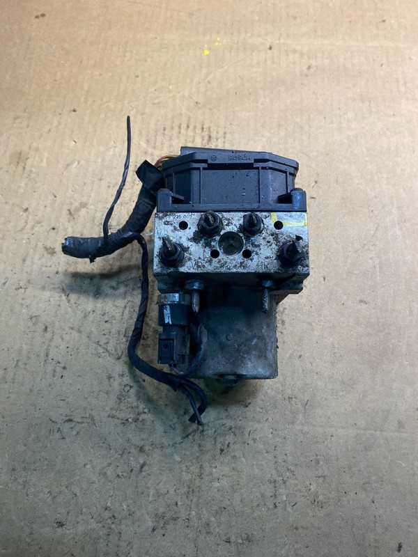 BMW Anti Lock Break Pump ABS 6755796 Z2409