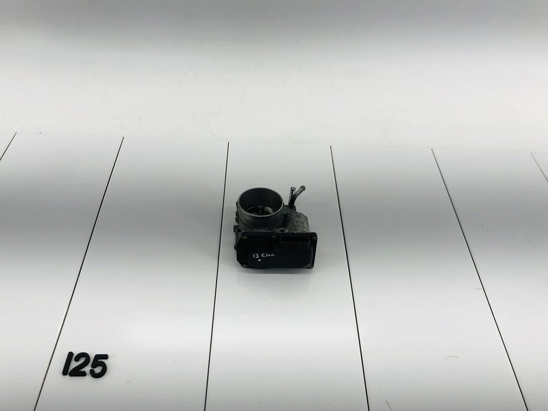 11-19 HYUNDAI ELANTRA 1.8L 2.0L GAS ENGINE AIR INTAKE THROTTLE BODY VALVE OEM
