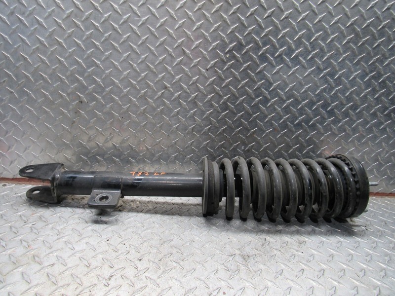 05-10 CHRYSLER 300 LEFT FRONT DRIVERSTRUT COIL SPRING REAR WHEEL DRIVE RWD