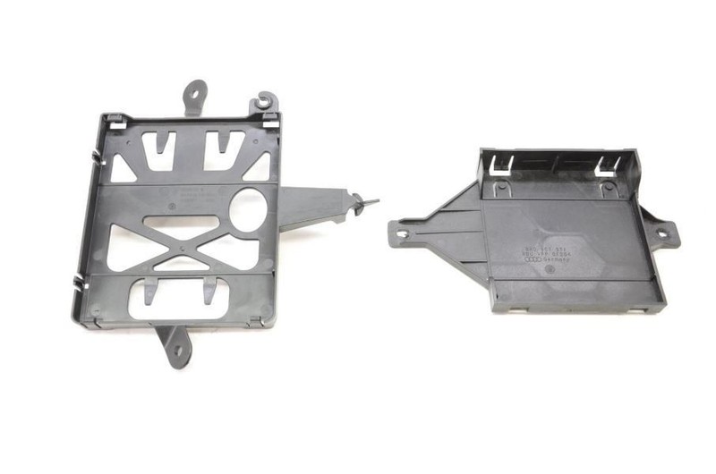 2015-2018 Porsche Macan 2.0L Control Module Bracket 95B907462B and 8R0907371