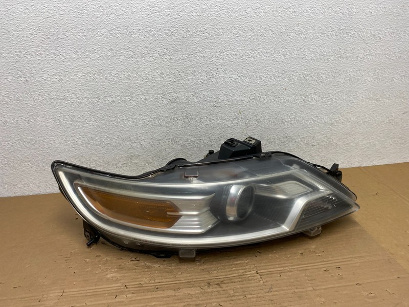 2010 2011 2012 Ford Taurus Right Passenger RH Halogen Headlight OEM AD4334 DW