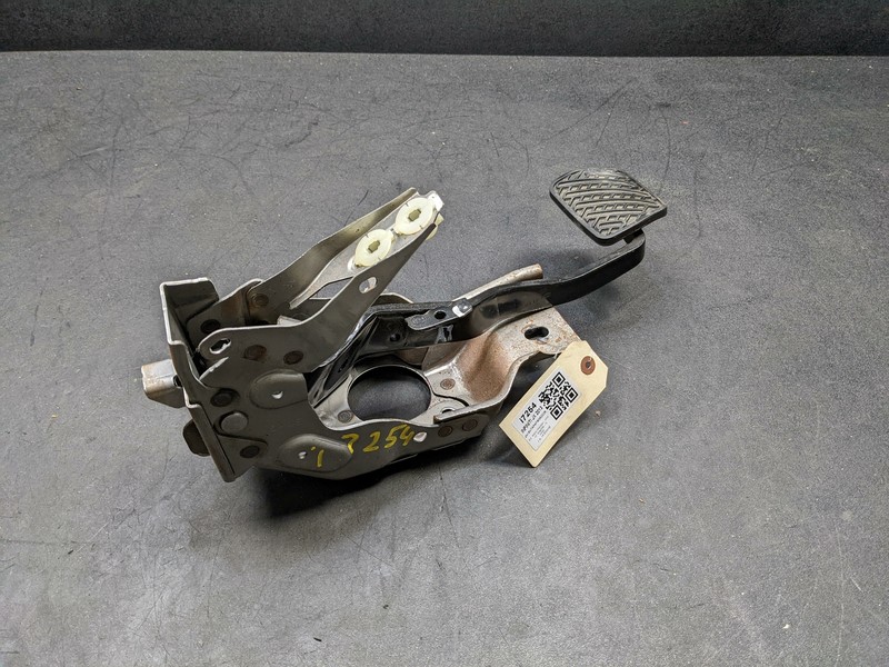 Brake Pedal 2013 Infiniti JX35 46501-3JA0A 2014 2015 2016 2017 2018 2019