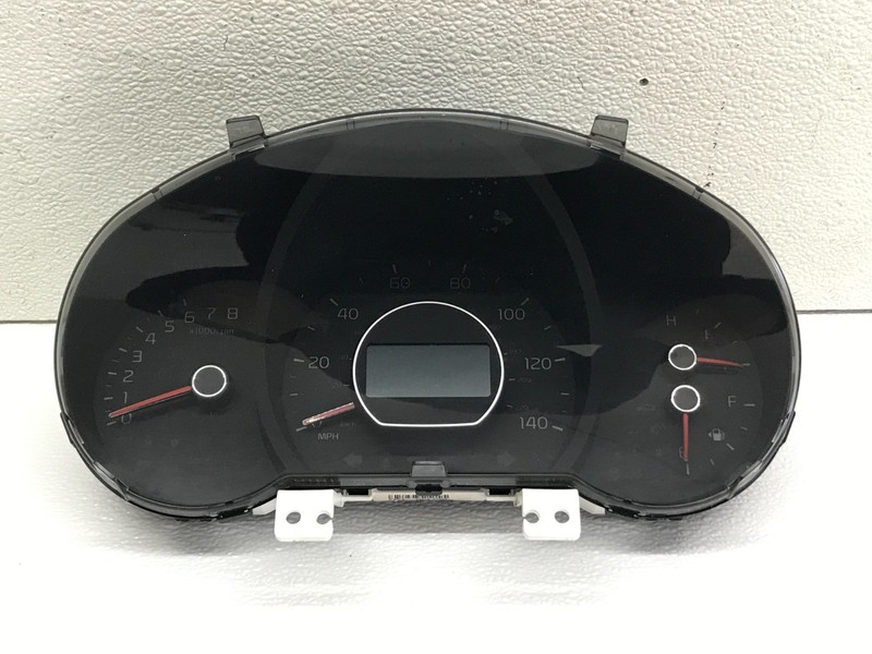 2014-2015 Kia Soul Speedometer Instrument Cluster 242k Miles OEM 94006-B2530