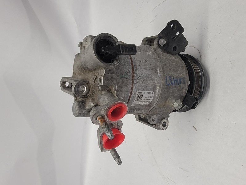 18-'21 FORD ECOSPORT AC Compressor 1.0L 36k miles OEM 1 Year Warranty!
