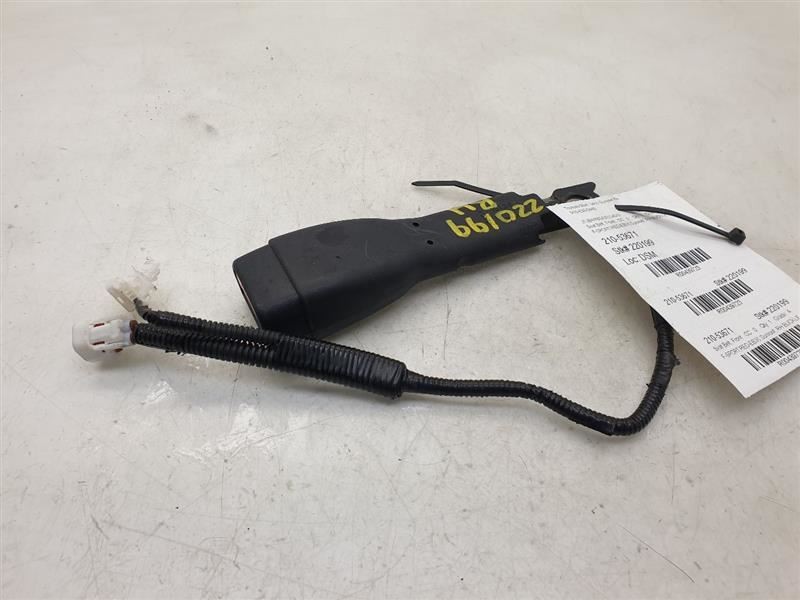 15 16 17 18 19 LEXUS NX300H F-SPORT PASSENGER SIDE FRONT SEAT BELT BUCKLE