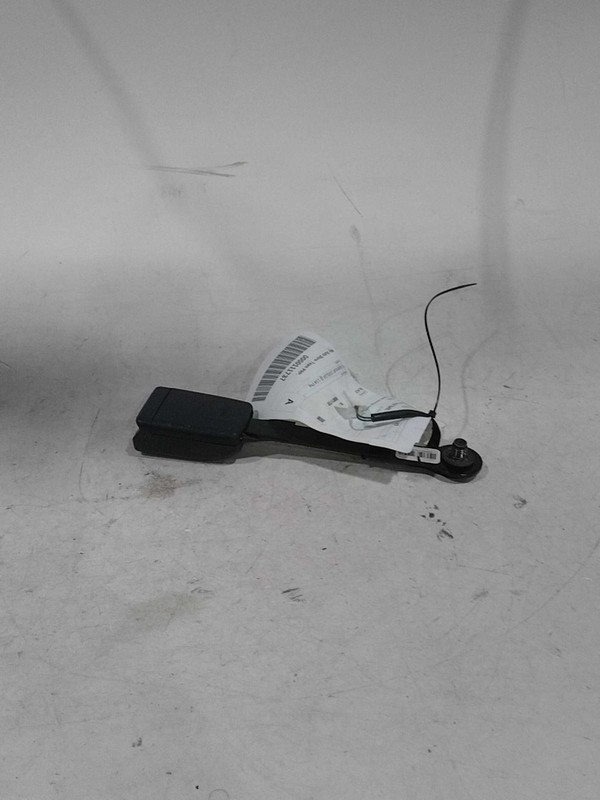 2013 Nissan Altima Seat Belt OEM Red 4DR Used 117K Mileage Warranty