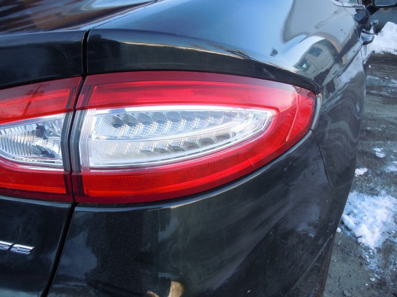 2013-2016 Ford Fusion Quarter Panel Mounted Tail Light Passenger Right LED