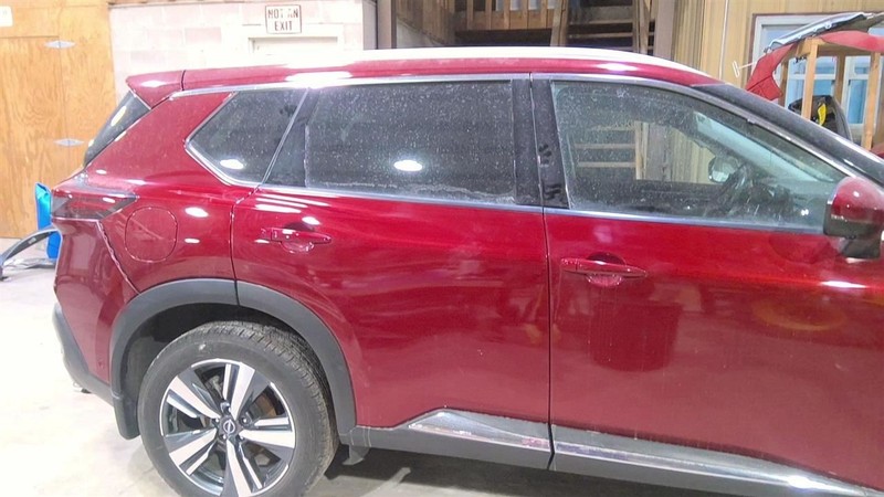 Passenger Rear Side Door Japan Built With Sunshade Fits 21-25 ROGUE 3641742