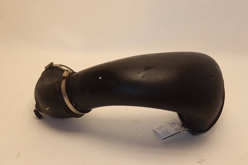 2018-2025 FREIGHTLINER CASCADIA 125 MOLDED AIR INTAKE TUBE 03-36089-001 OEM