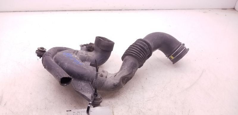 2004 TOYOTA PRIUS 1.5L 4CYL AIR CLEANER RESONATOR TUBE ASSEMBLY