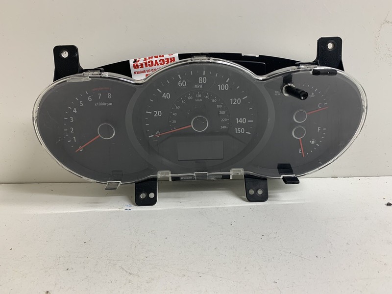2012-2013 Kia Sorento 2.4L A/T FWD 94001-1U020 Speedometer Gauge Cluster 73k oem