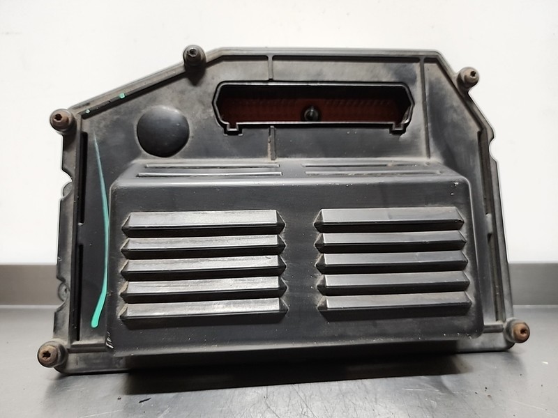 R6027698 | 1995 JEEP GRAND CHEROKEE ECM ECU CONTROL MODULE PCM AT OEM 4.0L