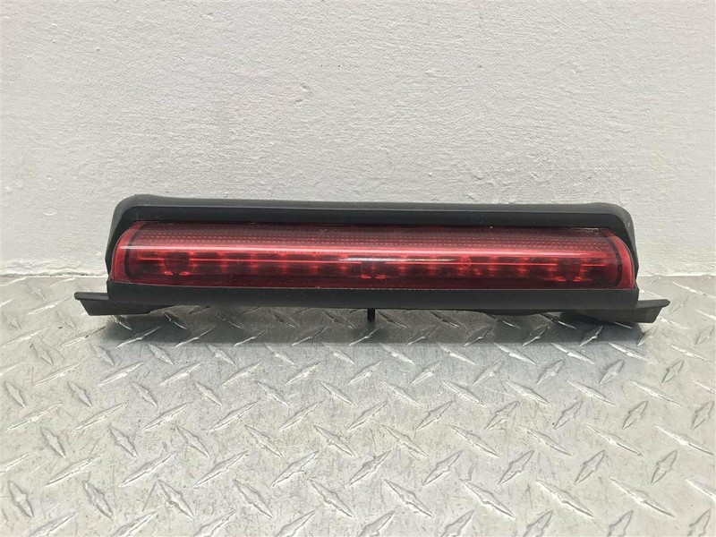 2002 GMC YUKON XL 1500 HIGH MOUNTED STOP LAMP OEM 176.GM9J02