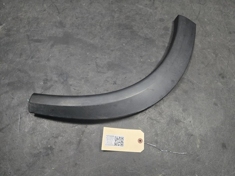Rear Left Wheel Arch Flare Molding 2022 Nissan Rogue 78873-6RR1A 2021 - 2025