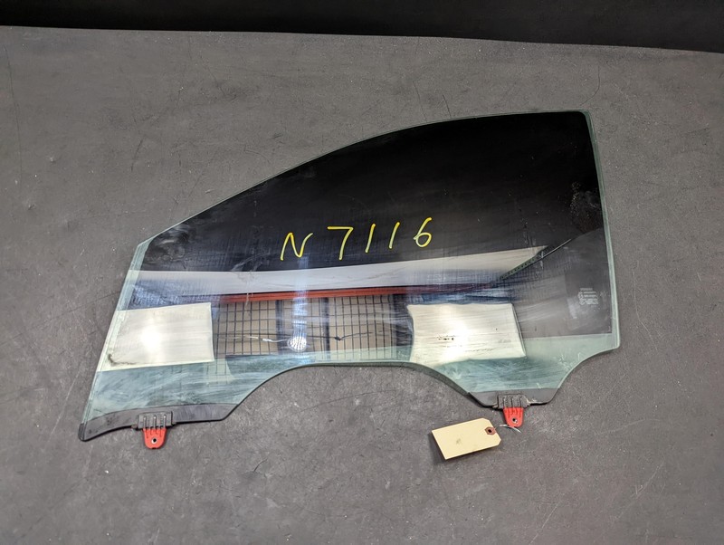 Front Left Driver Door Window Glass 2017 Nissan Pathfinder 80301-3KA0A 2013-2016