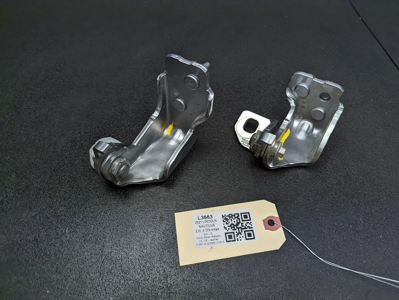 2PC Rear Right Door Upper & Lower Hinge 2021 Lincoln Nautilus 2019 2020 2022