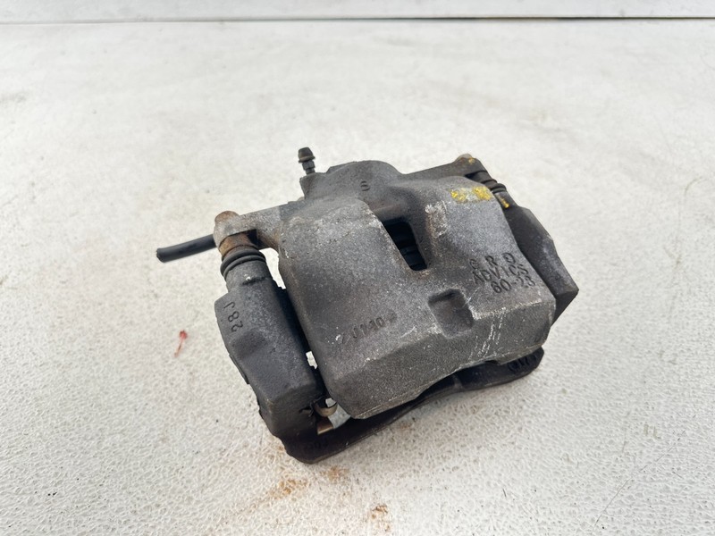 2018-2023 Toyota Camry Front Right Side Disc Brake Caliper Assembly OEM