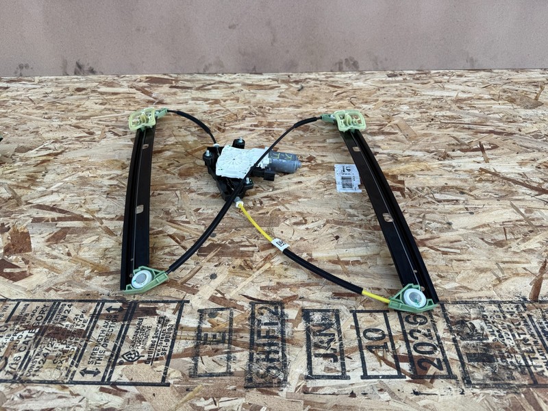RIVIAN R1S R1T 2022-2026 OEM FRONT RIGHT PASSENGER WINDOW REGULATOR WITH MOTOR