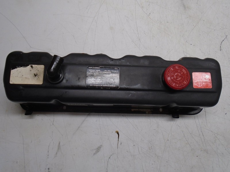 U2 Volvo Penta OMC Cobra 3.0L 4cyl Cyl Head Valve Rocker Cover3853784 980502