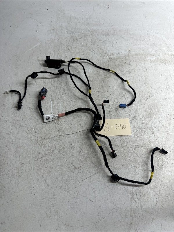 21-23 Tesla Model S Rear Right passenger side door trim Wire 1633942-92 5140 B35