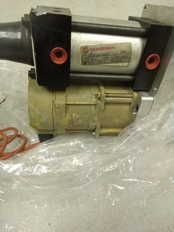Superior Electric SS241-1021 Motor With Norgren CE02A-CXX-AAABG 2.5BORE 2STROKE