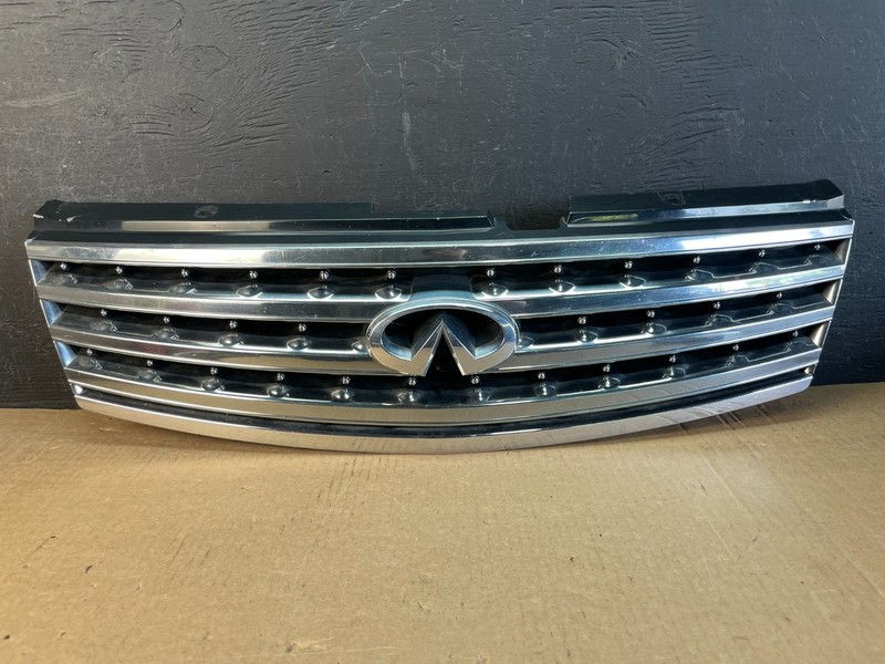2004 to 2007 Infiniti M35 Front Upper Bumper Grille Grill 62310-EG600 AD0257 DG